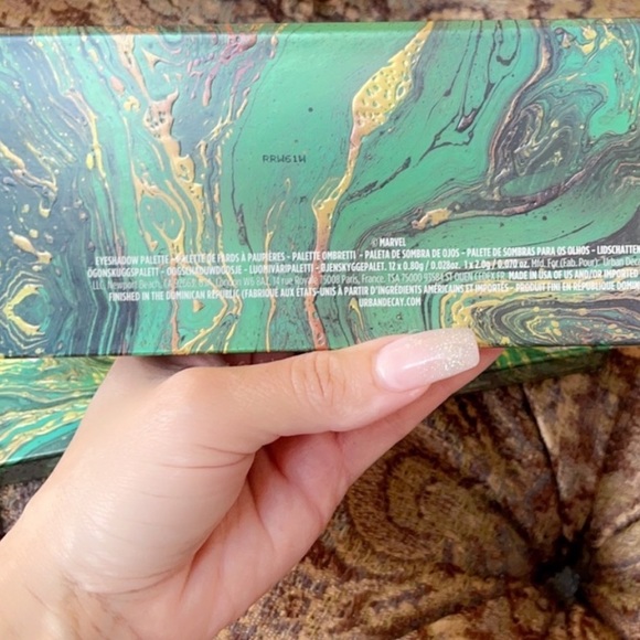 NIB Urban Decay, She-Hulk Eyeshadow Palette